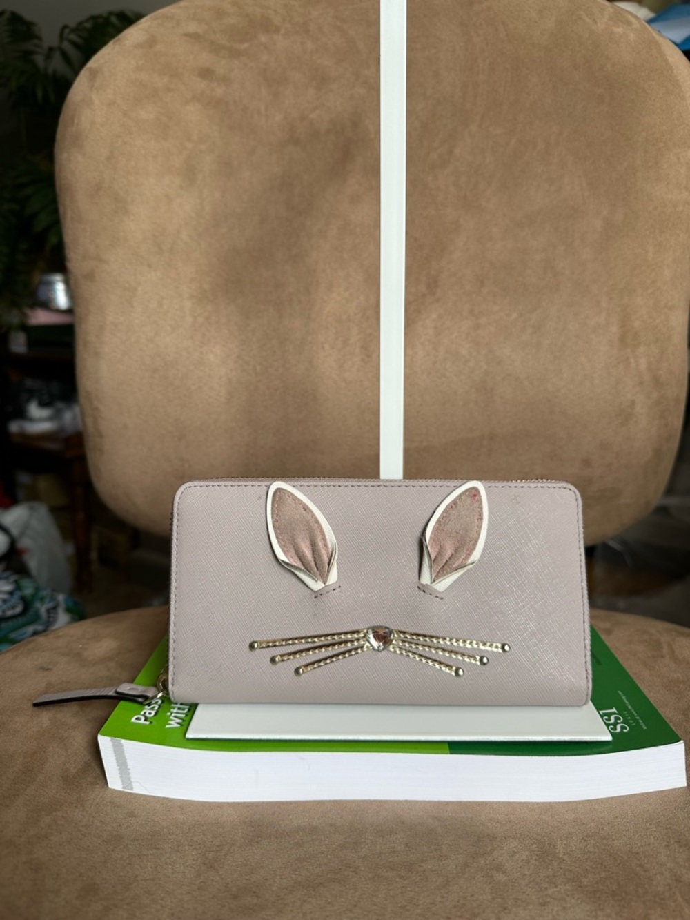 Kate Spade 3D Bunny Zip Wallet Lilac Leather Fair Condition